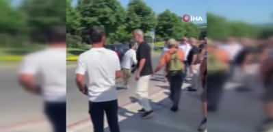 Marmaray'da çıkan 'yol tarifi' kavgasında yumruklar havada uçuştu