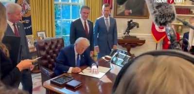 Trump, "vergi indirimi" tasarısını imzaladı