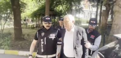 Adana Büyükşehir Belediye Başkanı Karalar, çıkarıldığı mahkemece tutuklandı