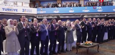 Cumhurbaşkanı Erdoğan'ın tarihi konuşması sonrası Emine Erdoğan gözyaşlarını tutamadı