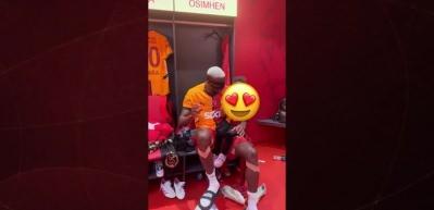 Victor Osimhen Galatasaray için direniyor! "Cimbom bom" paylaşımı taraftarı heyecanlandırdı