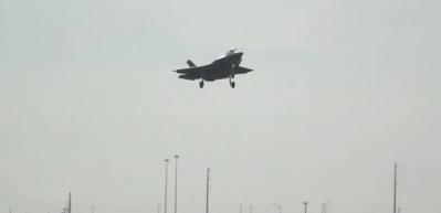  ABD'nin f-35 savaş uçaklarına yaptığı zam bu uçakları almak isteyen İsviçre'de gündem oldu