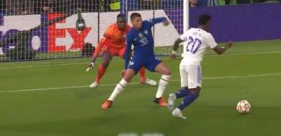 D&uuml;nyanın en yetenekli futbolcularından  Vinicus'un &uuml;creti Real'i d&uuml;ş&uuml;nd&uuml;r&uuml;yor