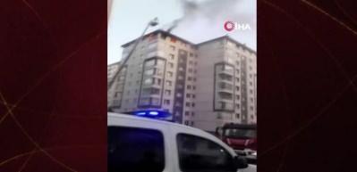 Ankara'da 11. Katta Yangın: İtfaiye M&uuml;dahale Etti.