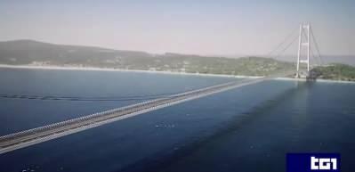 İtalya, d&uuml;nyanın en uzun asma k&ouml;pr&uuml;s&uuml;ne onay verdi