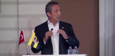 Fenerbah&ccedil;e Başkanı Ali Ko&ccedil; G&ouml;ztepe karşılaşması sonrasında taraftara transfer s&ouml;z&uuml; verdi