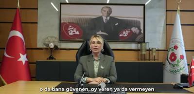 Altınova Belediye Başkanı Yasemin Fazlaca makam odasına Erdoğan portresi astı