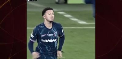 Beşiktaş taraftarının çok istediği Jadon Sancho'dan haber var! 