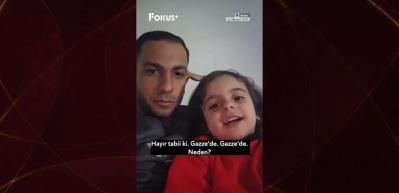  İsrail gazetecilere öldürmeye devam ediyor! Şehit edilen Enes'in kızı ile videosu yürekleri dağladı