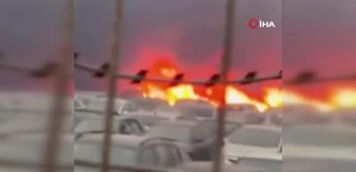  Yunanistan’daki orman yangınında otoparka sıçrayan alevler 550 aracı küle çevirdi