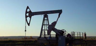 Brent petrol yükselişte: Talep güçlü, jeopolitik belirsizlik sürüyor