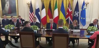 Trump’tan Beyaz Saray’da Putin’i arama krizi