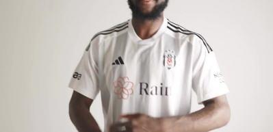 Beşiktaş'ta Sergen Yal&ccedil;ın d&ouml;nemi ayrılıklarla başlıyor