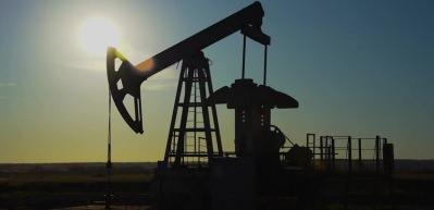 Brent petrol üç aylık yükselişini sonlandırdı