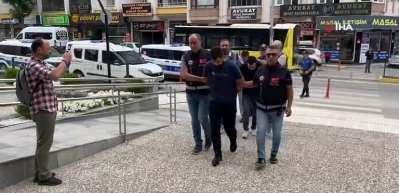 Dolandırıcılar vatandaşı "Başınız belada" tuzağıyla kandırdı