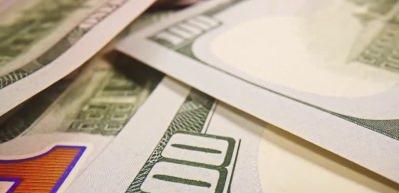 KKM'de 2 milyar dolarlık düşüş