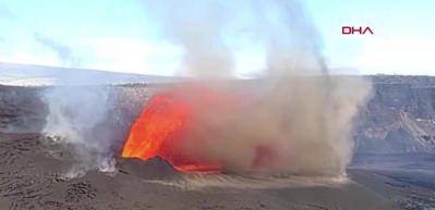 Hawaii&rsquo;de Kilauea yanardağı 32&rsquo;nci kez lav p&uuml;sk&uuml;rtt&uuml;