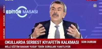 Milli Eğitim Bakanı Yusuf Tekin öğrenci kıyafetleri konusunda okul yönetimine çağrıda bulundué!