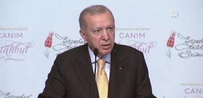  Cumhurbaşkanı Recep Tayyip Erdoğan İstanbul'a olan sevgisini "Canım İstanbul!" şiiriyle anlattı