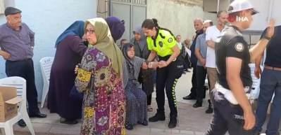 İzmir'deki hain saldırıda şehit olan emniyet müdürünün haberini alan annesi fenalaştı!