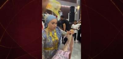 Mardin'deki aşiret düğününde takılan banknotlar görenleri şaşırttı