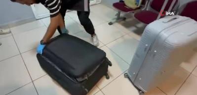 Samsun polisi otogardaki valizlerden 55 bin 860 uyuşturucu hap ele geçirdi