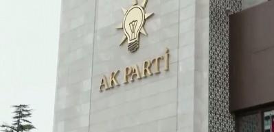 AK Parti'de 8 ilde görev değişikliği