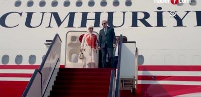 Cumhurbaşkanı Erdoğan, Katar'a geldi