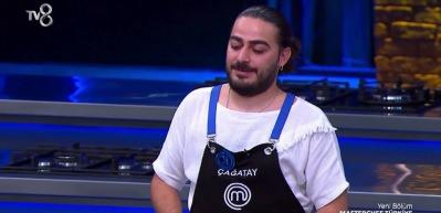 MasterChef'te şoke eden görüntüler! Yarışmacı Mehmet Şef'in üstüne yürüdü