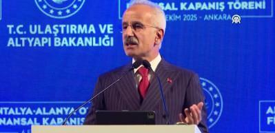 Bakan Uraloğlu, Antalya-Alanya Otoyolu Finansal Kapanış T&ouml;reni'nde konuştu