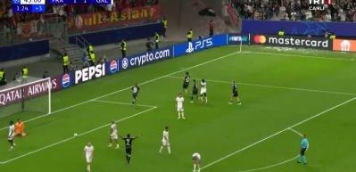 Can Uzun, A Milli Futbol Takımı'nda henüz ilk 11'de kendine yer açamadı