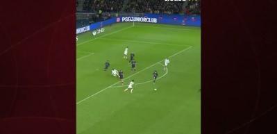 Galatasaray PSG'den Lucas Beraldo ile ilgileniyor