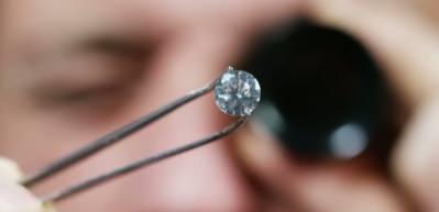 Kuyumculukta laboratuvar pırlantası tehlikesi büyüyor