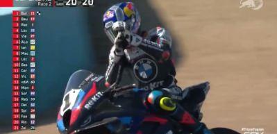 Başkan Erdoğan Toprak Razgatlıoğlu'nu tebrik etti