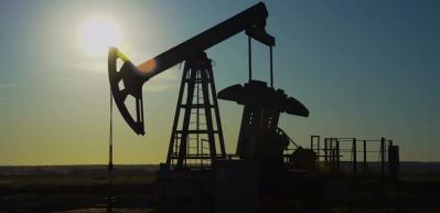 Brent petrol geriledi: Ticaret gerilimi fiyatları aşağı çekti