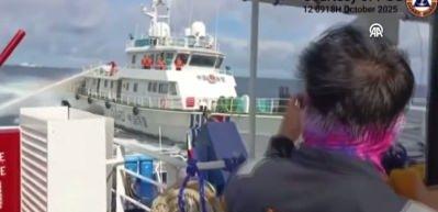 Çin ile Filipinler arasında Güney Çin Denizi'nde gerilim