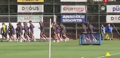 Fenerbahçe 3 puan için sahaya çıkıyor!   