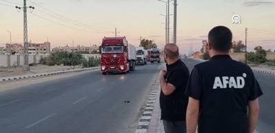 Türkiye'nin Filistin'e yönelik yola çıkan yardım tırları Refah'a hareket etti
