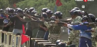 Venezuela'da hareketlilik: G&uuml;venlik &ouml;nlemleri maksimum d&uuml;zeye &ccedil;ıkarıldı!