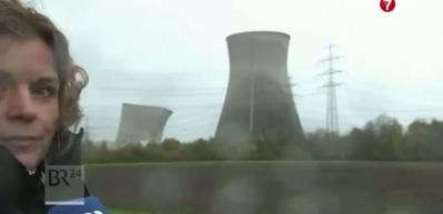 Almanya'da nükleer santralin soğutma kuleleri havaya uçuruldu