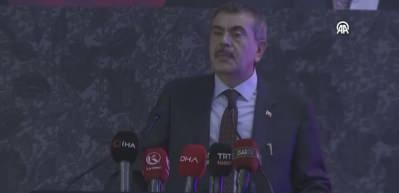 Bakan Tekin'den "Okul kayıtlarında planlamaların sabote edilmesini engelleyeceğiz" vurgusu