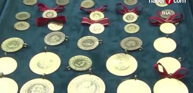 Citi’den altın uyarısı: Dev banka kısa vadeli tahminini düşürdü!