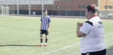 Down sendromlu Çağrı hocanın takımı kupaları bir bir topluyor