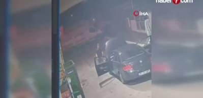 Görevlinin yanı başındaki rahat hırsızlar pes dedirtti