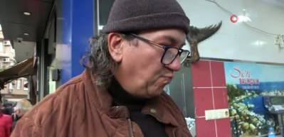 Hamsi 70 liraya düştü, vatandaş sevinçten çiğ yedi