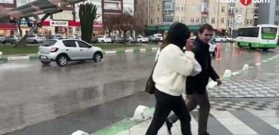 İstanbul için fırtına ve sağanak uyarısı: AKOM’dan su baskınına karşı çağrı