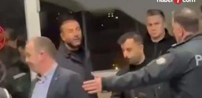 Karahasanoğlu'ndan belediye ihaleleri ve rüşvet iddialarına çağrı: "Somut cevap verin"