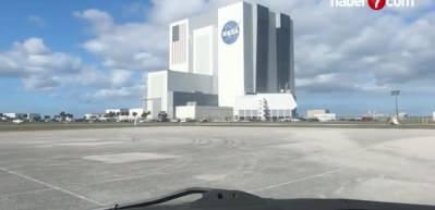 NASA, SpaceX'in Ay'a iniş planının gecikmesi nedeniyle diğer firmalarla anlaşma olabileceğini belirtti