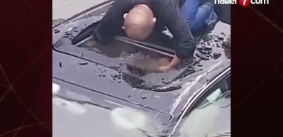 Nehre atladı, camı kırıp hayat kurtardı! Çinli eski askerin kahramanlığı kamerada