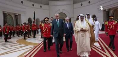 Türkiye ile Kuveyt arasında enerji ve doğrudan yatırım alanlarını kapsayan dört anlaşma imzalandı